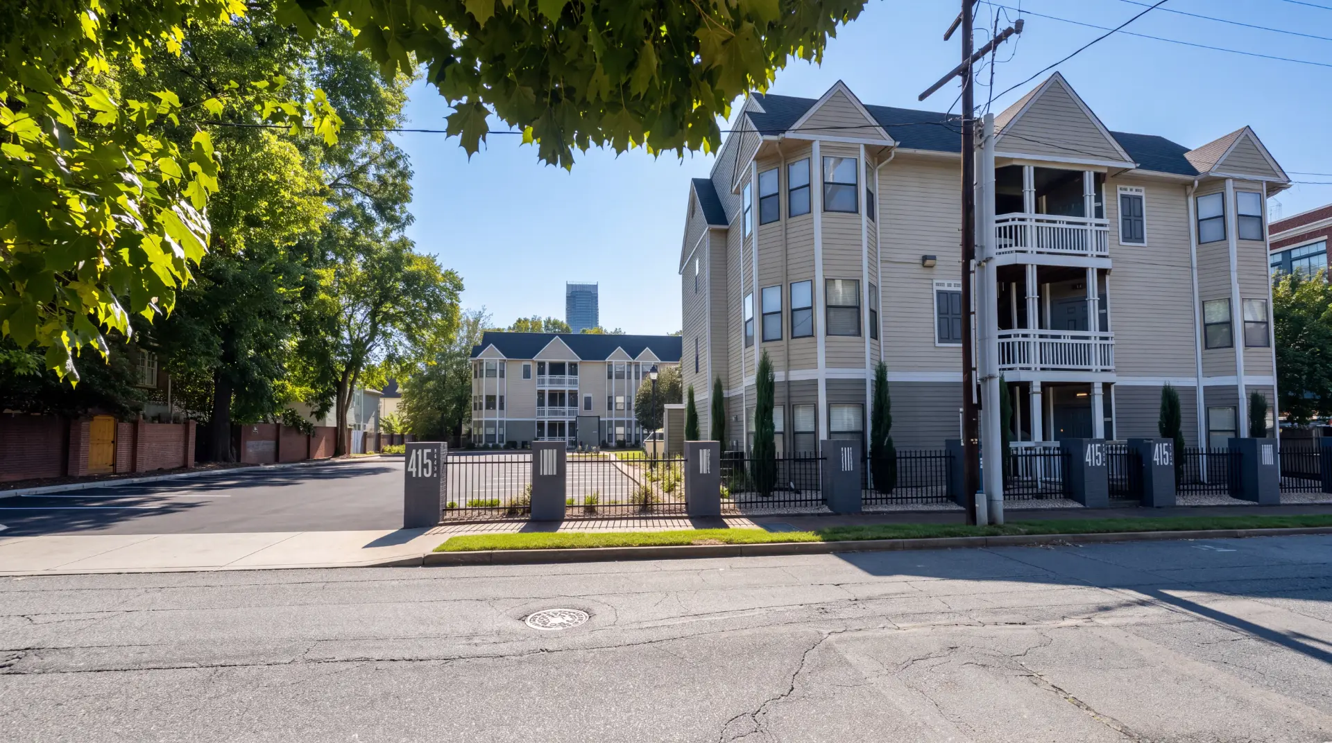 415 Flats photo 2