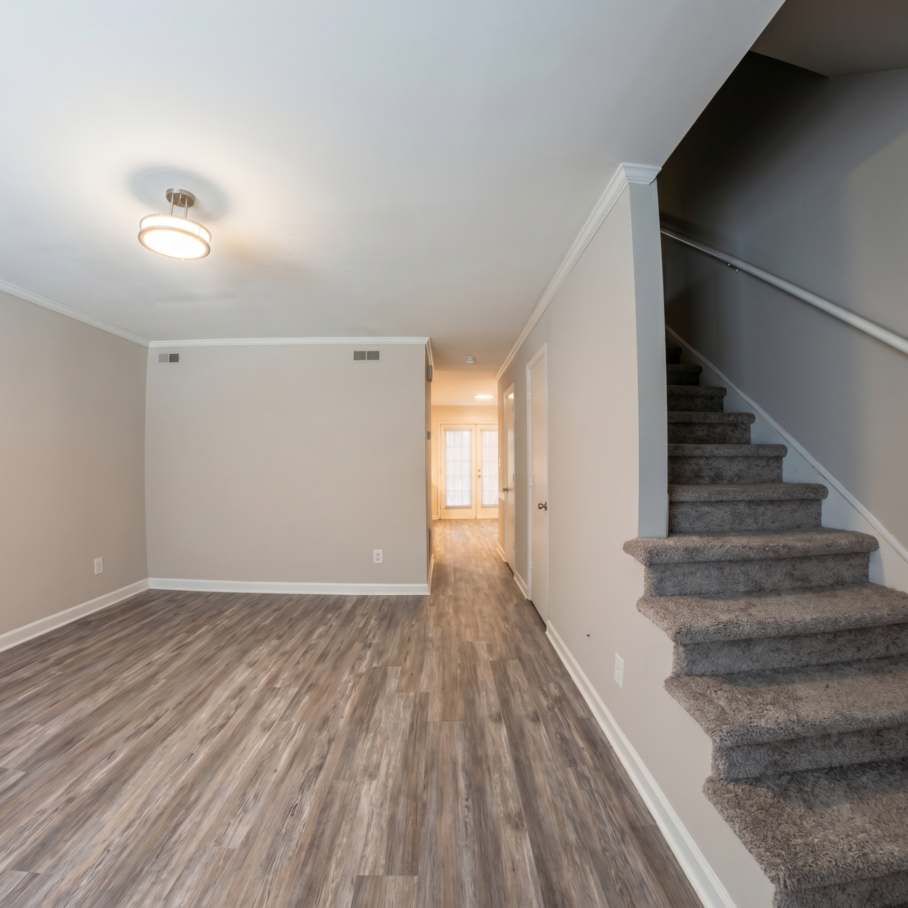 Courtyard Townhomes photo 5
