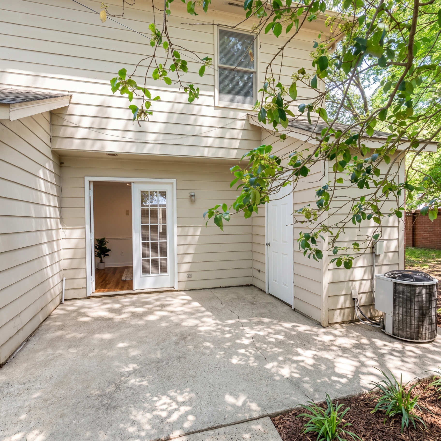 Courtyard Townhomes photo 15