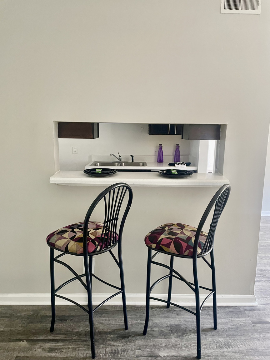 Sharonridge Apartments photo 6