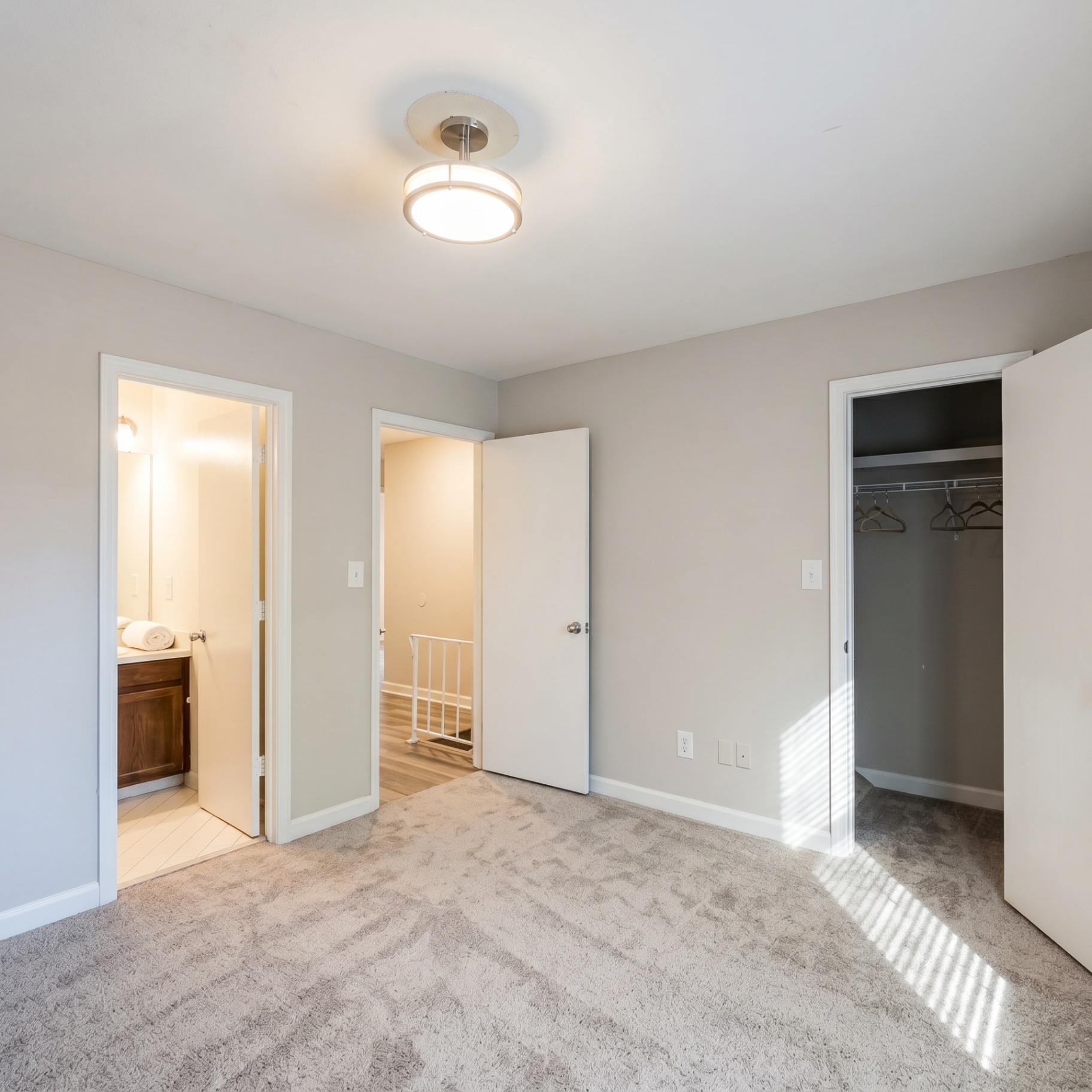 Courtyard Townhomes photo 10